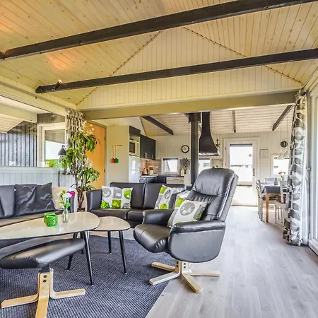 In Thisted With Kitchen Holiday home Klitmoller