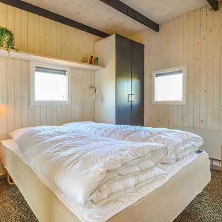 In Thisted With Kitchen 別荘 *